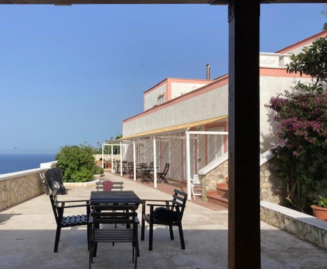 Casa Belvedere Del Core Ponza Luaran gambar